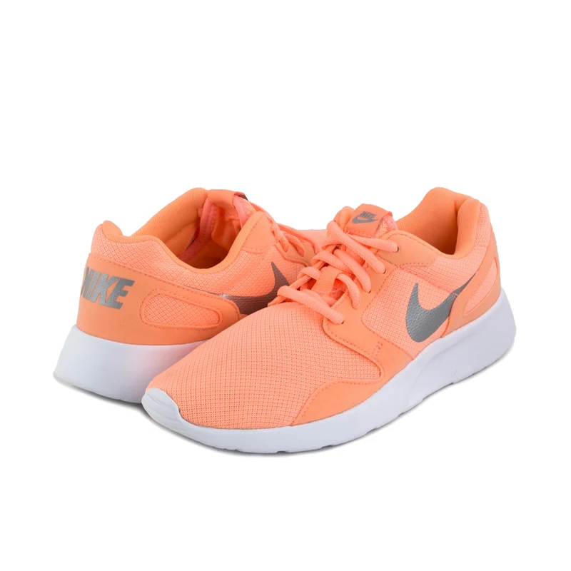 Deportiva naranja KAISHI Nike