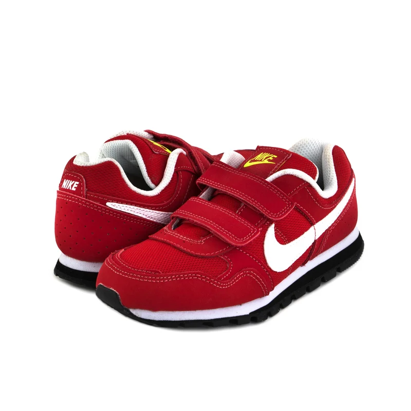 Deportiva rojo RUNNERVEL Nike