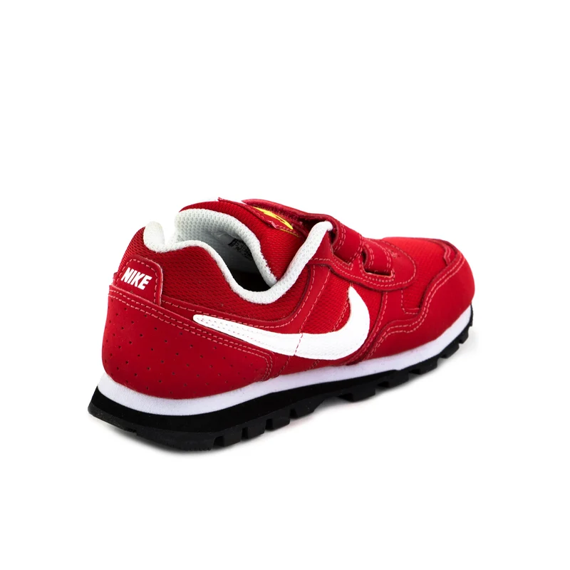 Deportiva rojo RUNNERVEL Nike
