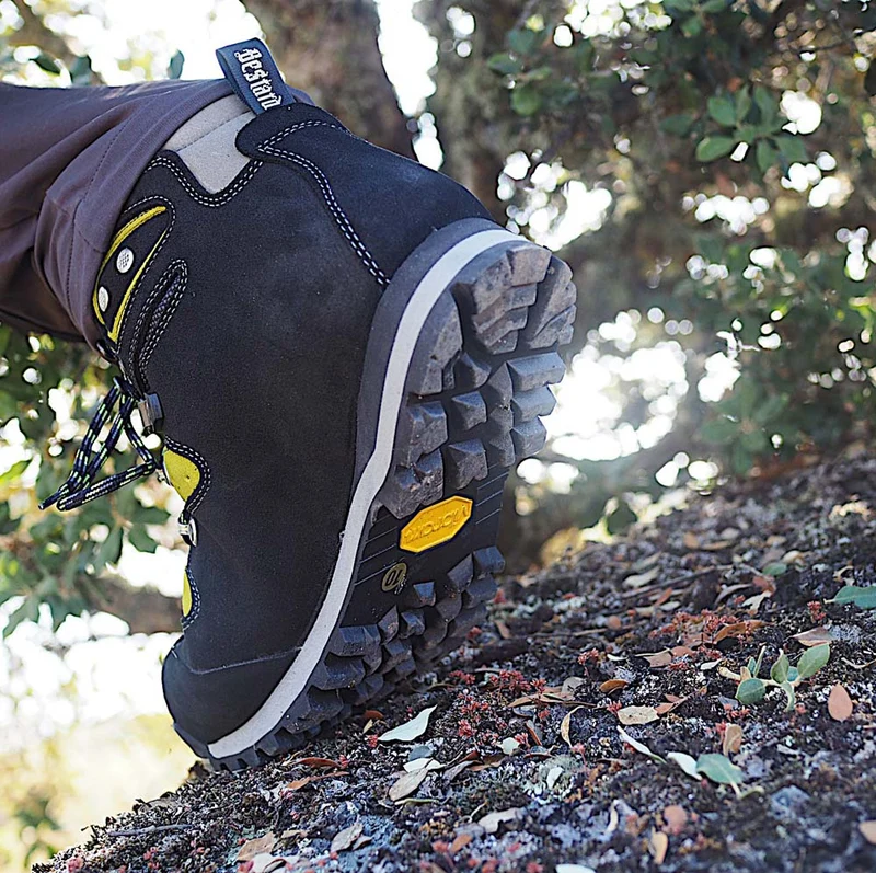 Botas de montaña y trekking Hombre Bestard Trilogy Gore-Tex Negro