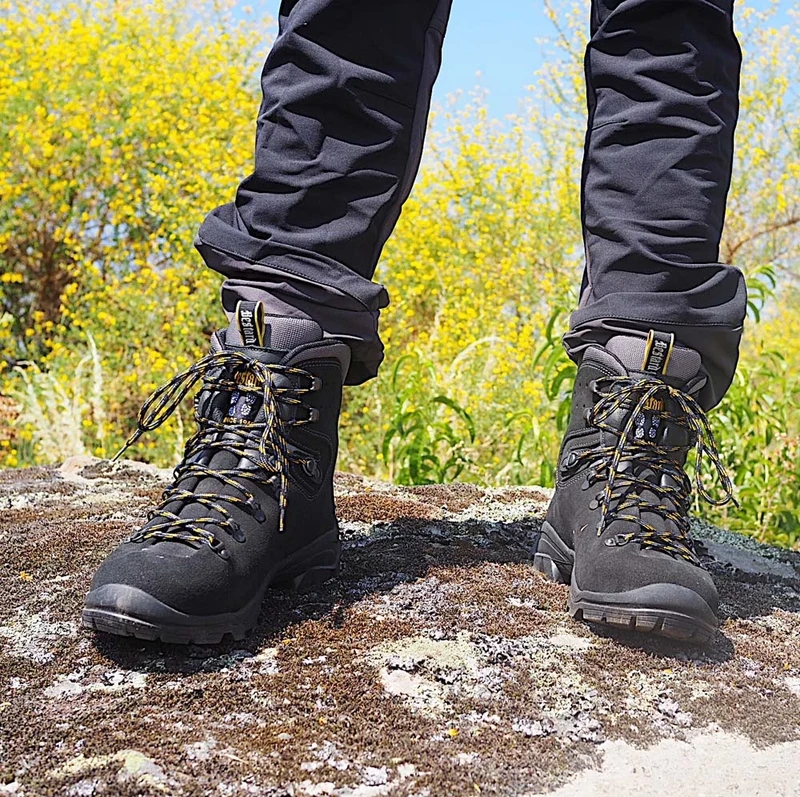 Botas de montaña y trekking Hombre Bestard Gredos Gore-Tex Gris