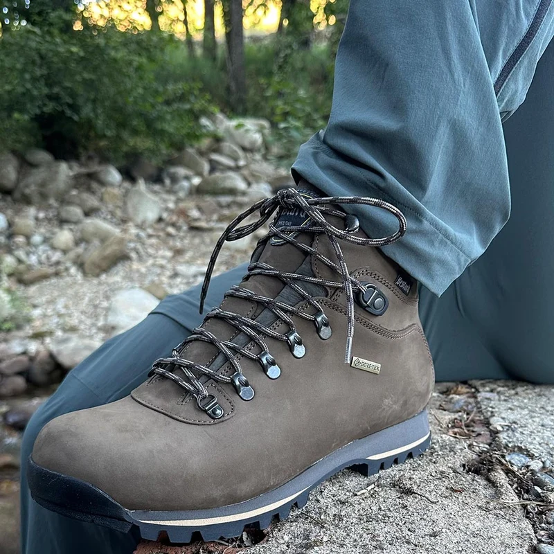 Botas de montaña y trekking Hombre Bestard Trotter II Gore-Tex Marrón