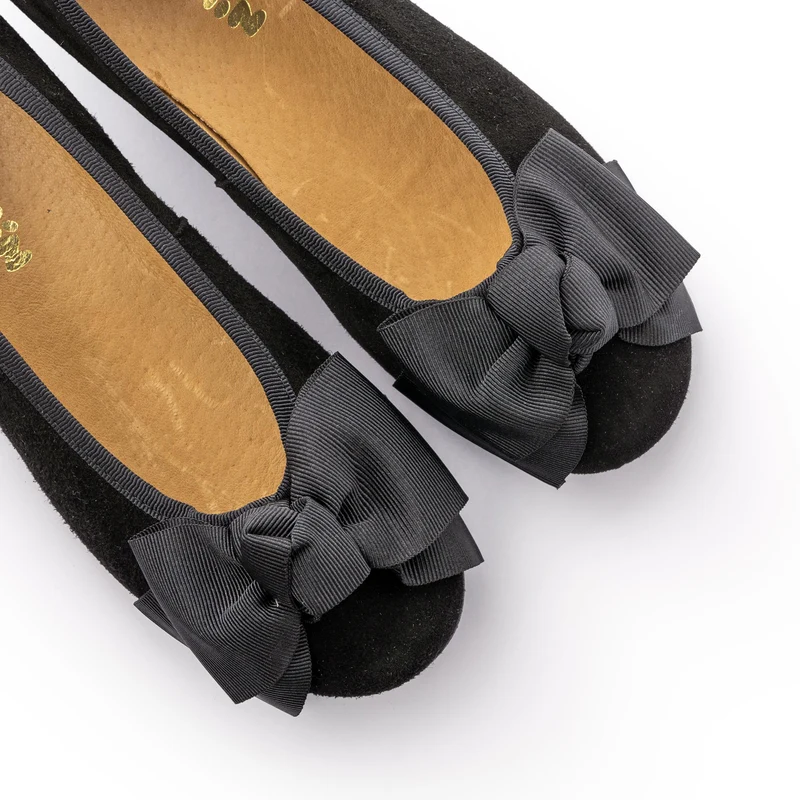 Bailarina nobuk negro N711 Jeromín