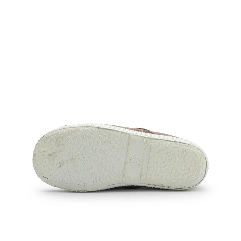 Zapatilla marrón 88088 La Cadena
