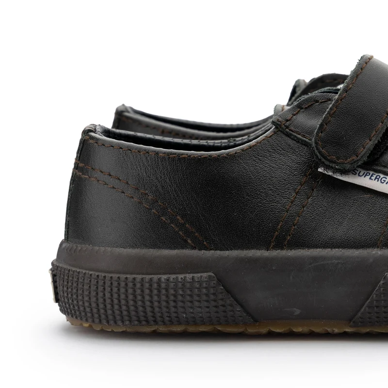 Zapatilla marrón 2750FGLVJ Superga