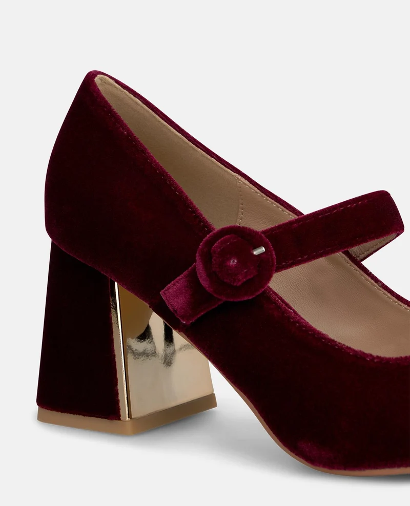 ZAPATO TACÓN DE TERCIOPELO CON HEBILLA