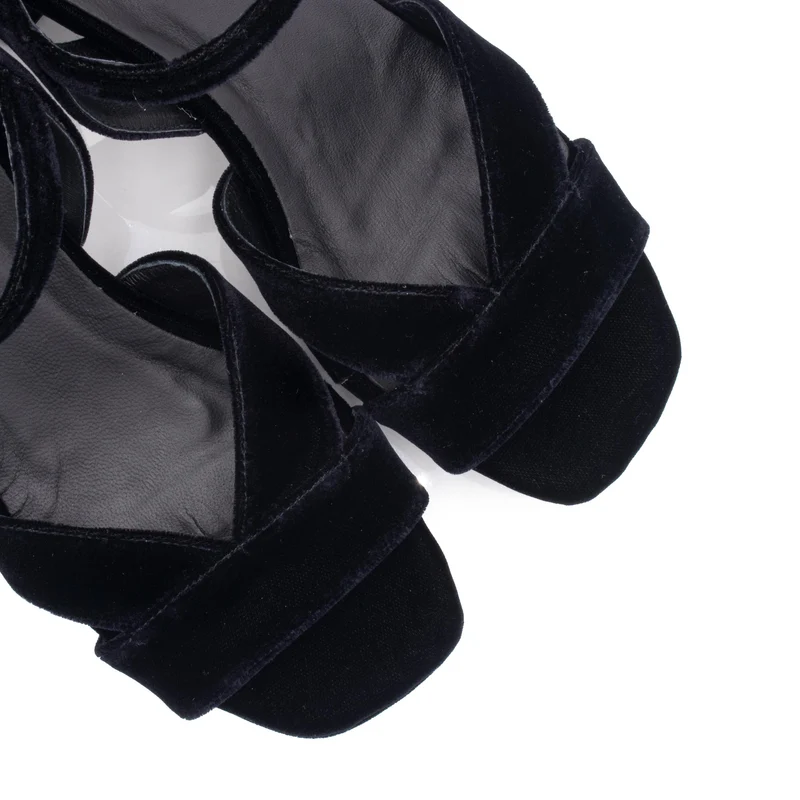 Sandalia negro 7500 Dansi
