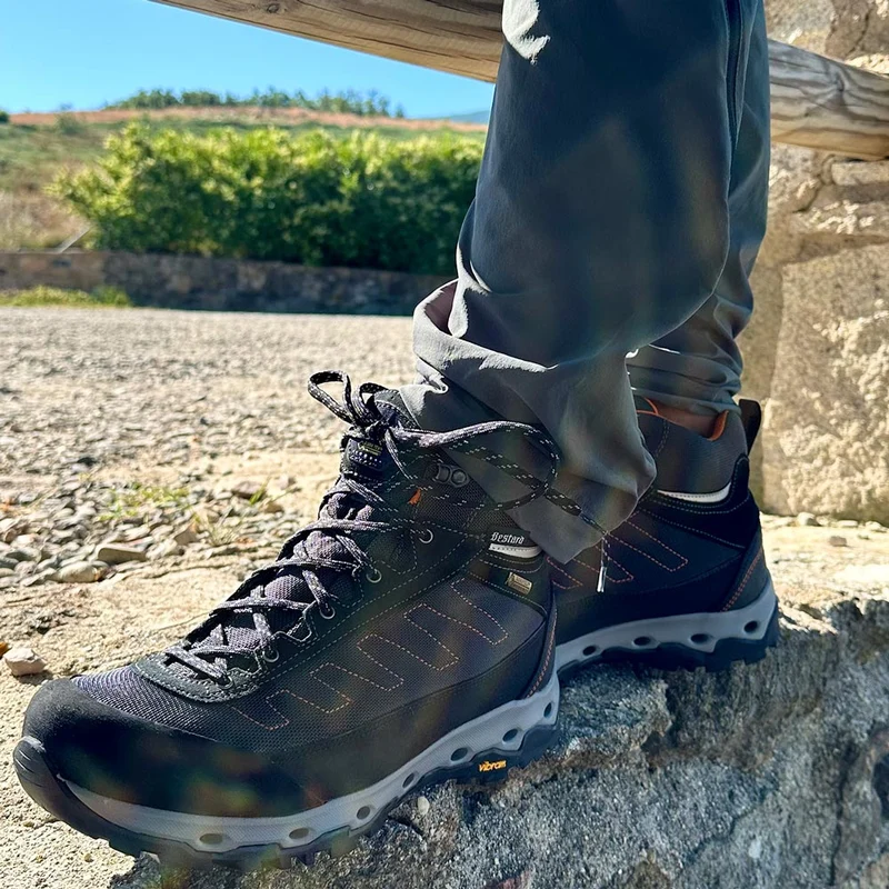 Botas de montaña y trekking Hombre Bestard Android Gore-Tex Gris