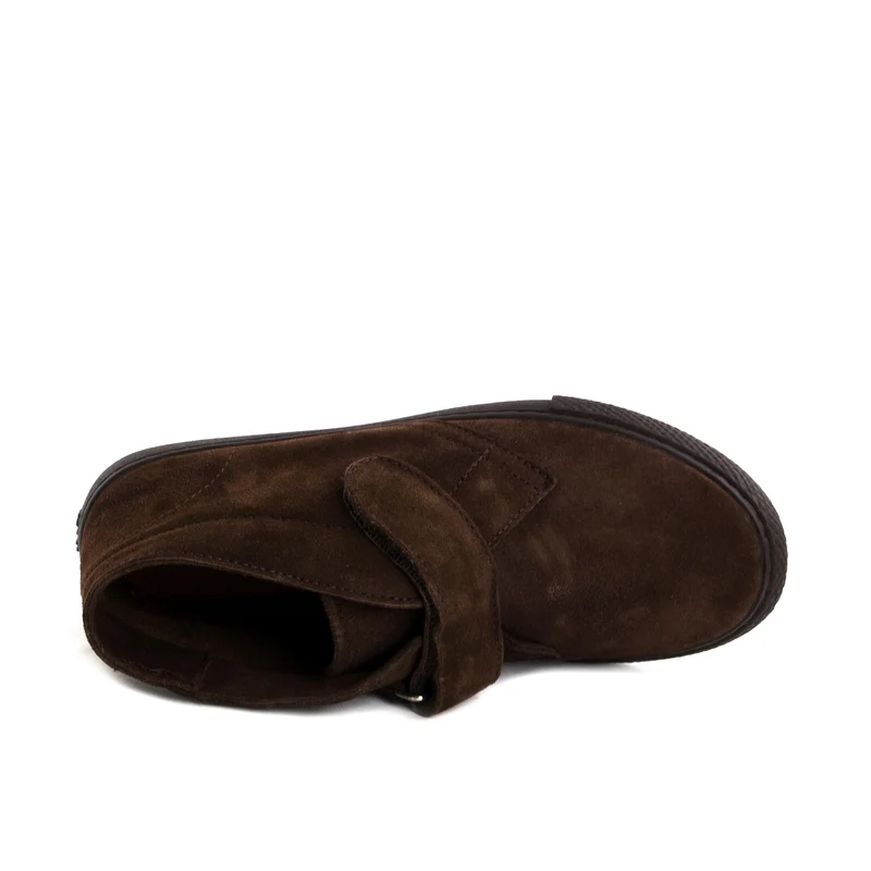 Bota serraje marrón 9303 Vulladi