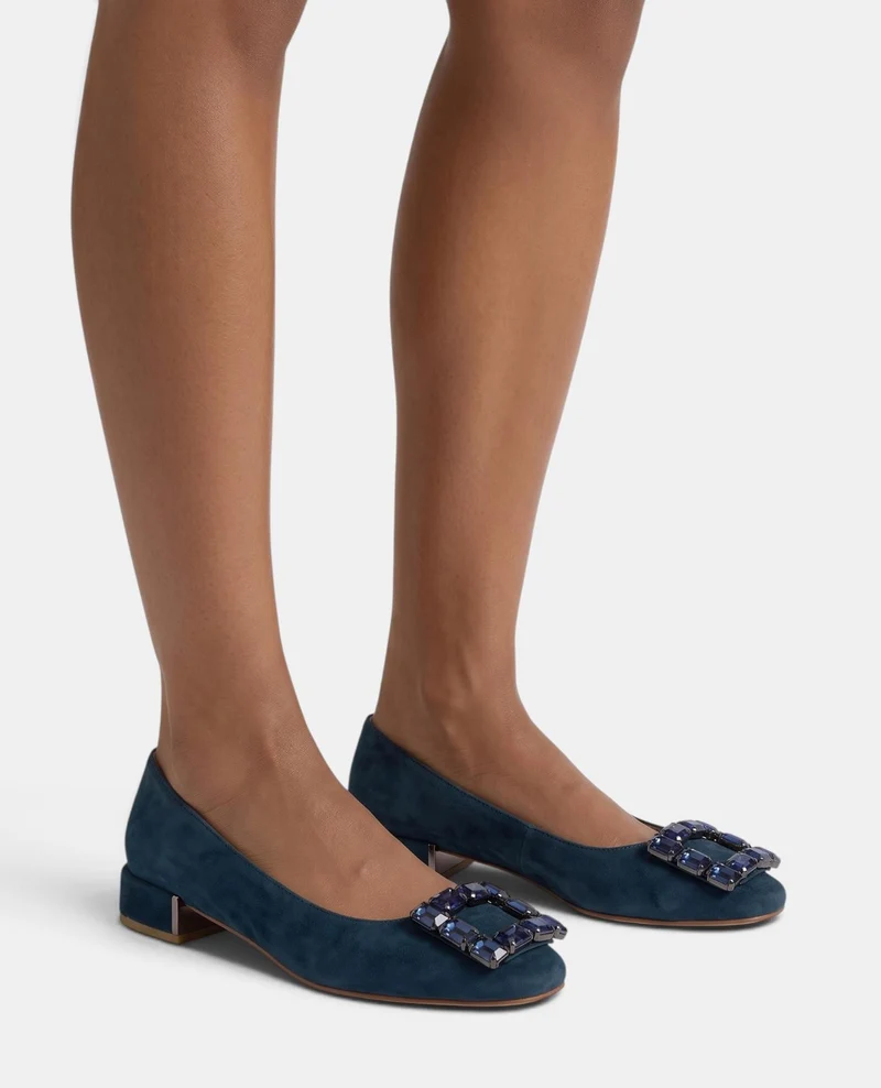 ZAPATO ANTE CON ADORNO FRONTAL