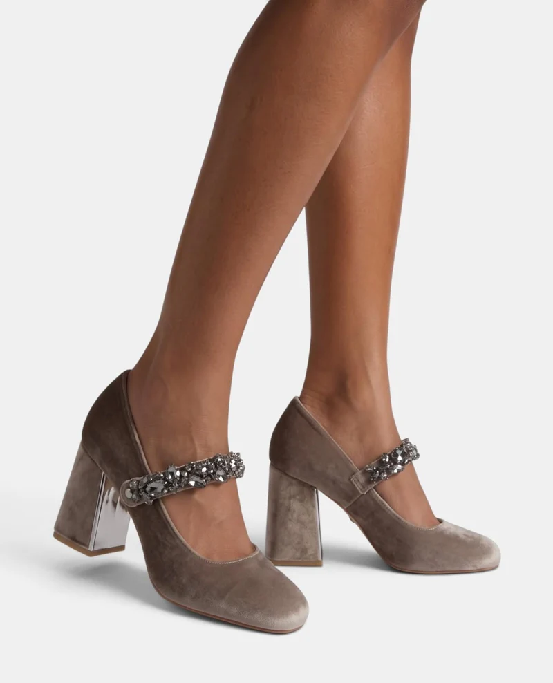 ZAPATO SALÓN DE TERCIOPELO CON HEBILLA