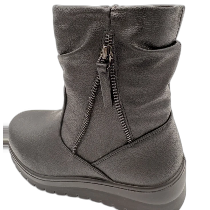 MUJER SXCN BOTIN CU¥A BRUMA NEGRO