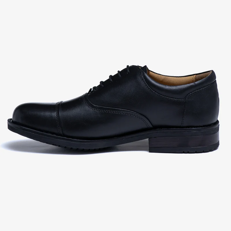 Zapatos Oxford Roamers Blind Eye Capped M827A de corte ancho para hombre
