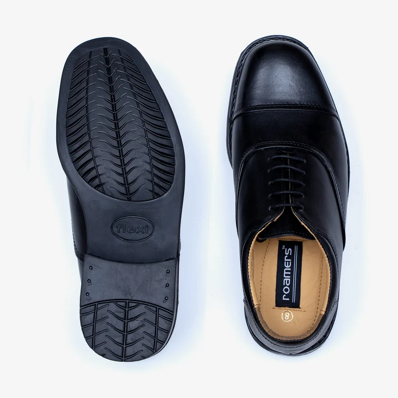 Zapatos Oxford Roamers Blind Eye Capped M827A de corte ancho para hombre