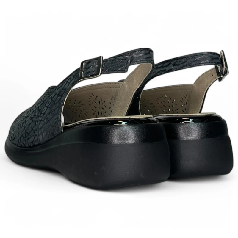 Sandalias Pitillos Piel Troquelada Cuña 10342 Negro