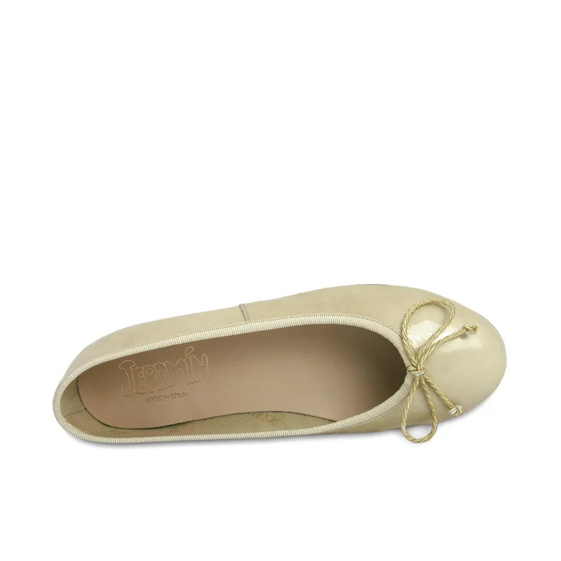 Bailarina charol beige 5631 Eli