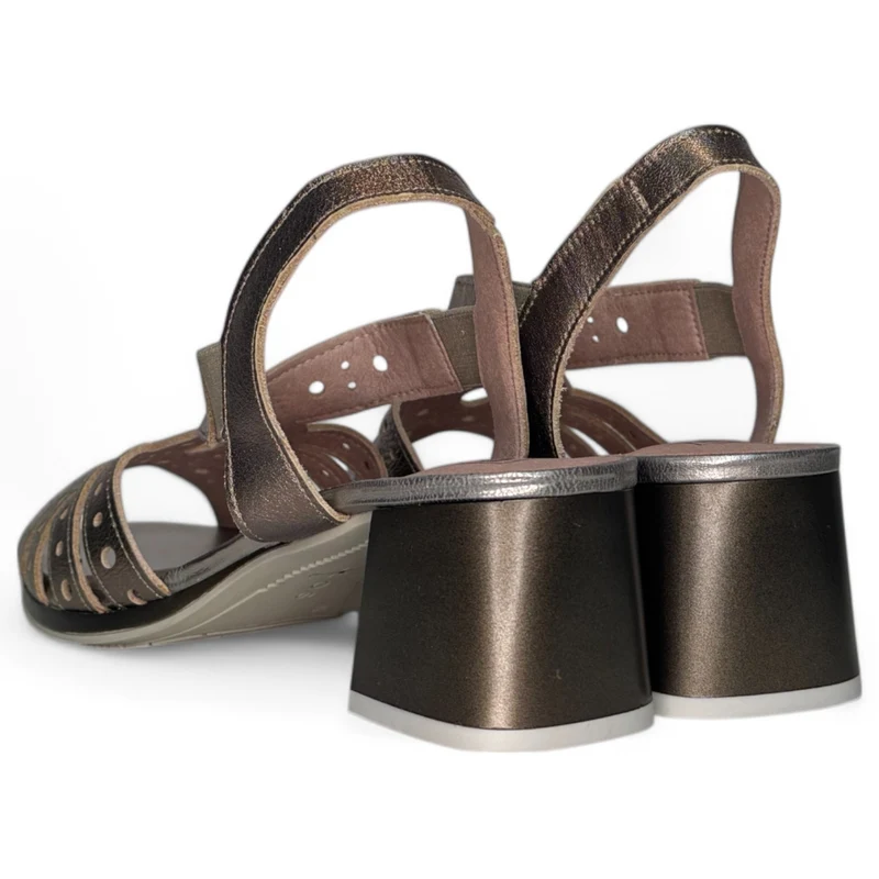 Sandalias Pitillos Tacón Troqueladas 10530 Bronce