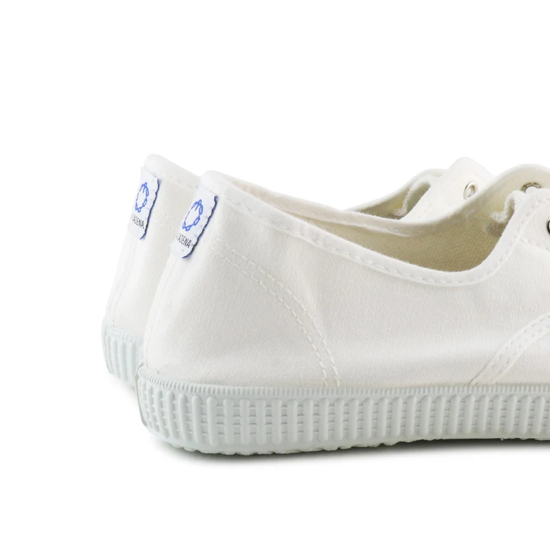 Zapatilla blanca 88088 La Cadena