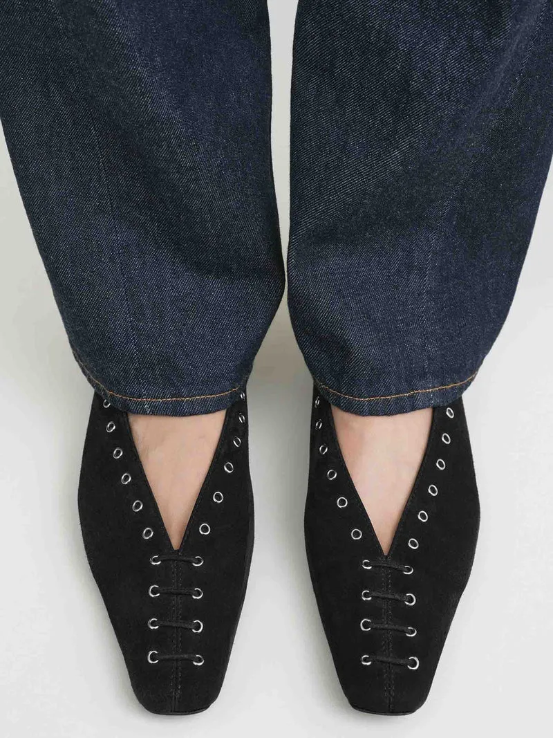 Bailarinas Ante Cordones