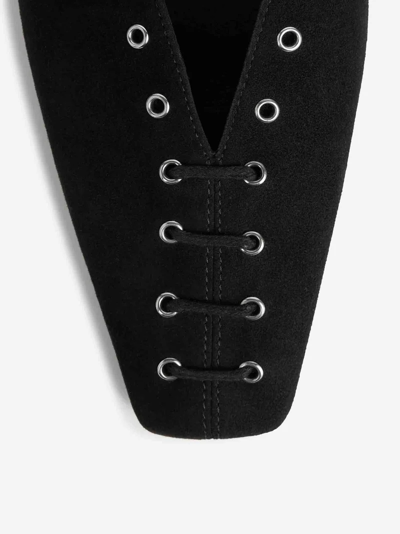 Bailarinas Ante Cordones