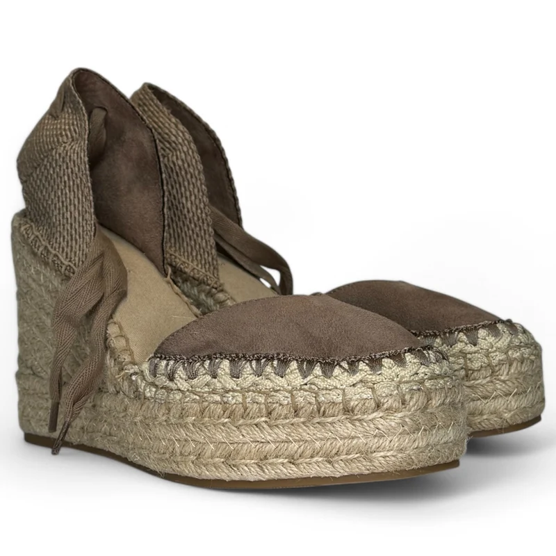 Alpargatas Corina Puntera Cosida M5380 Taupe