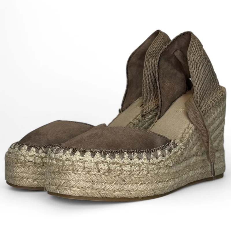 Alpargatas Corina Puntera Cosida M5380 Taupe
