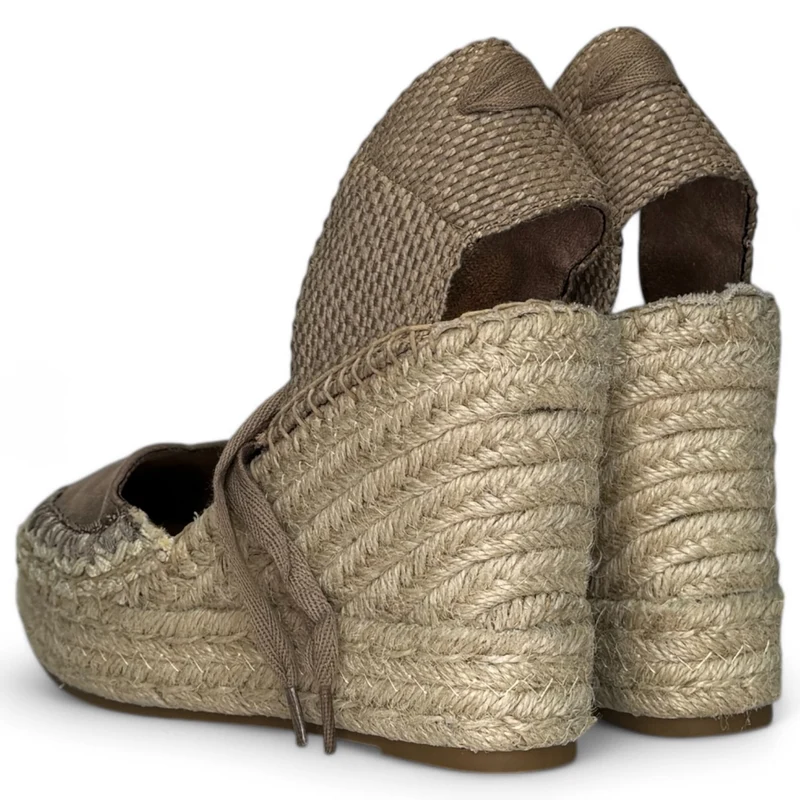 Alpargatas Corina Puntera Cosida M5380 Taupe