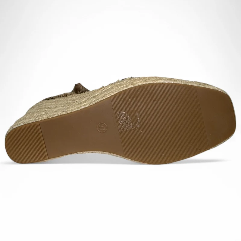 Alpargatas Corina Puntera Cosida M5380 Taupe