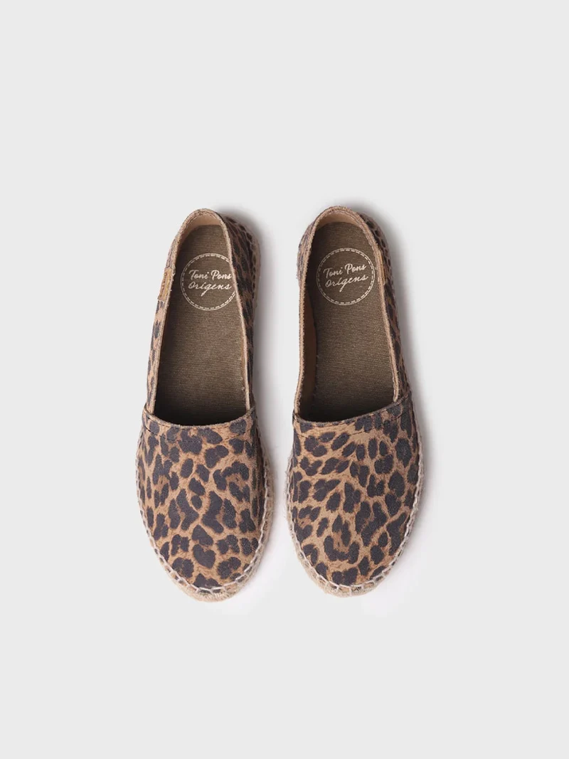 Alpargata plana de mujer con estampado animal print | RUANDA