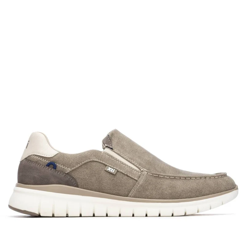 Zapato de hombre plano Xti 14576302