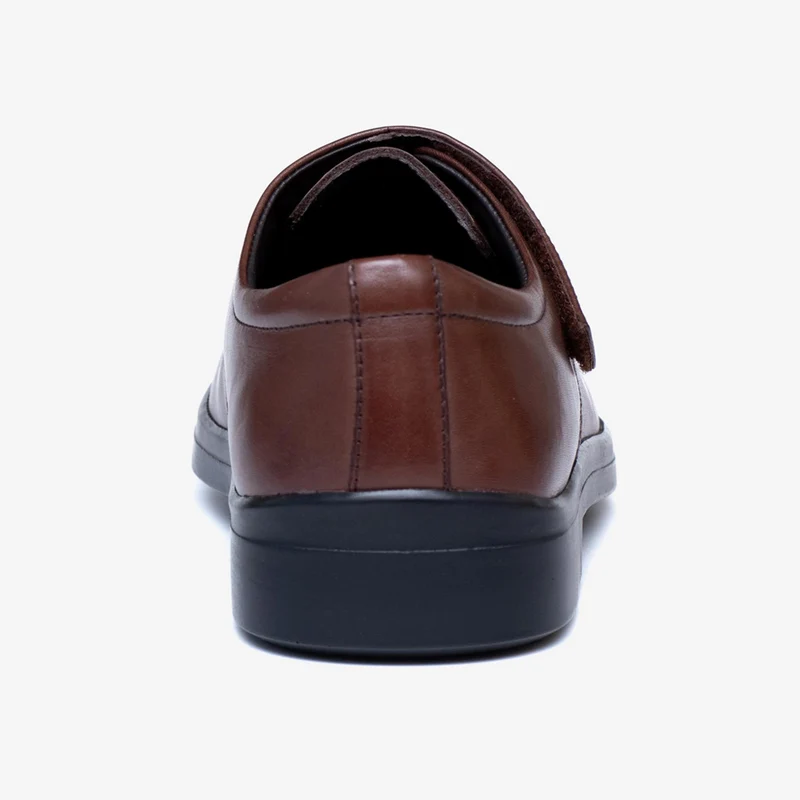 Zapatos Tredd Well Peter con velcro para hombre, de corte ancho, color marrón oscuro