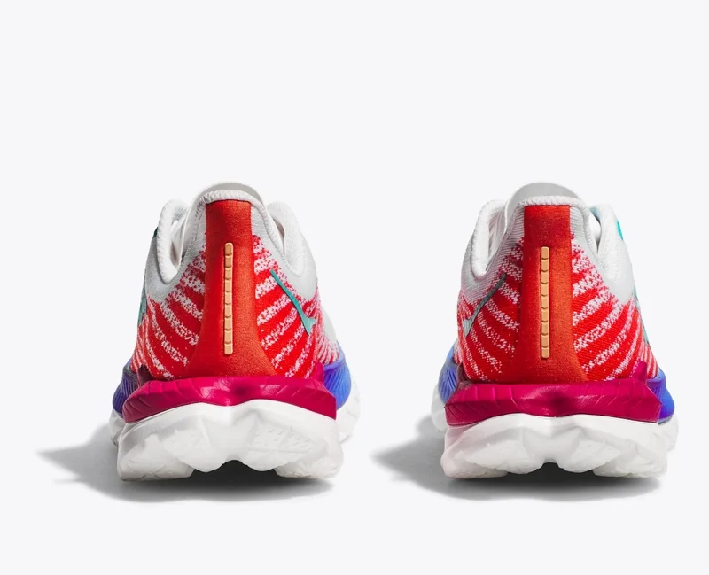 Zapatillas de running Hoka Mach 5 Profly de corte ancho para mujer