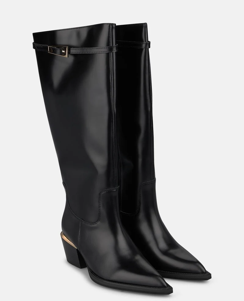 BOTA ALTA DE NAPA CON HEBILLA