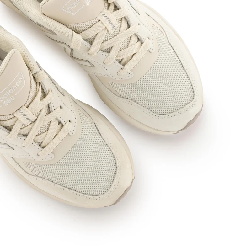 Deportiva beige WW880TB6 New Balance