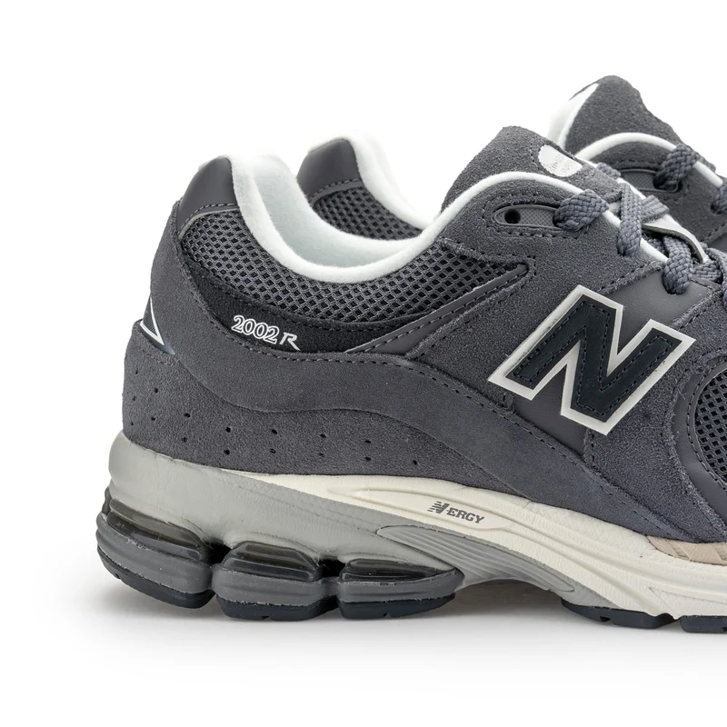 Deportiva gris oscuro M2002RFL New Balance