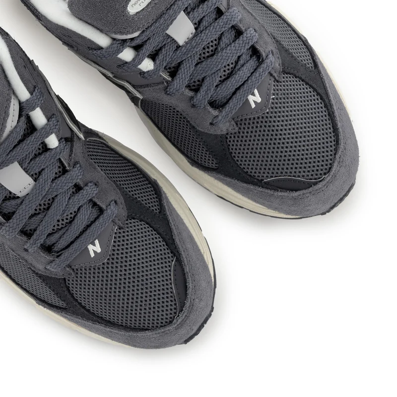 Deportiva gris oscuro M2002RFL New Balance