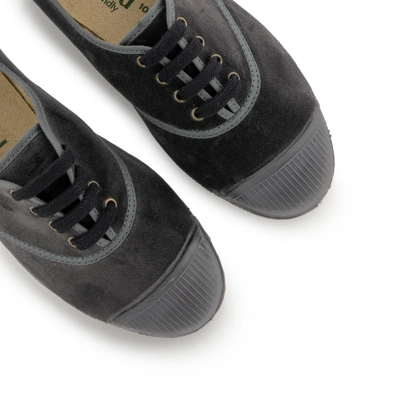 Zapatilla gris TER130 Natural World