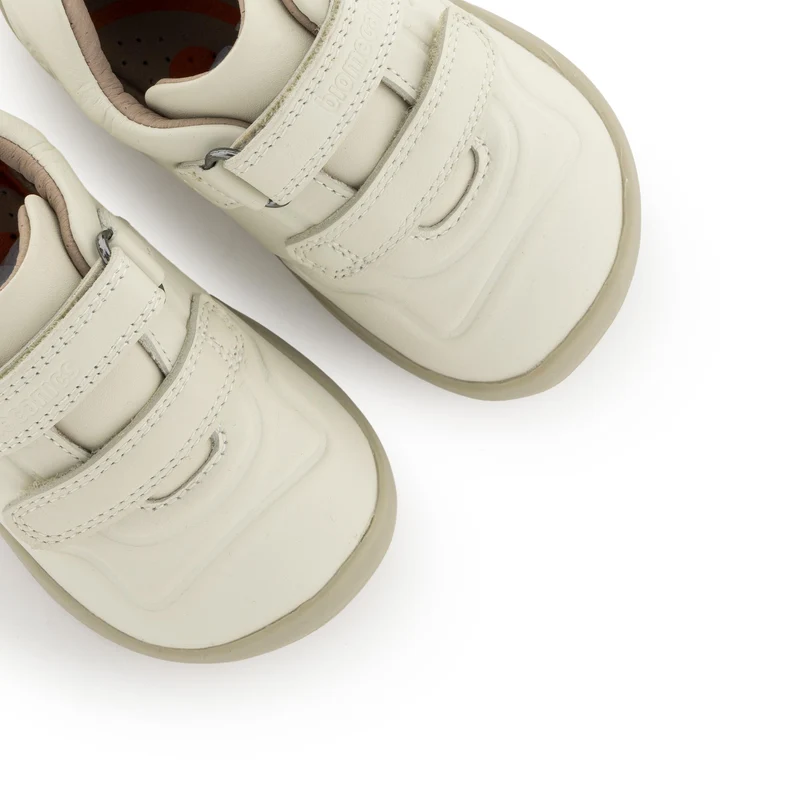Deportiva barefoot beige 241160 Biomecanics