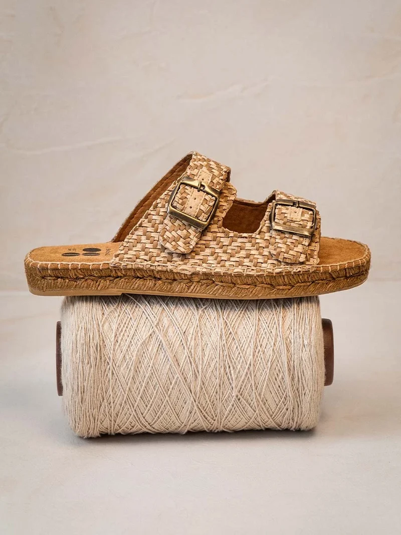 Sandalia de hombre con hebillas en piel trenzada | ANGLES80