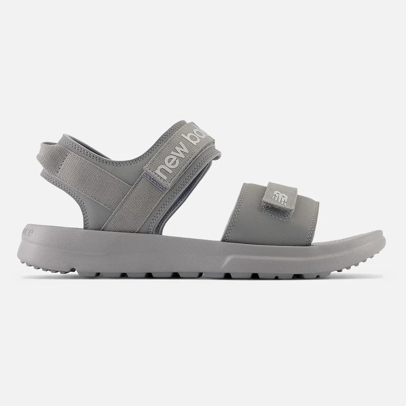 Sandalias New Balance SUA250A1 de corte ancho para mujer