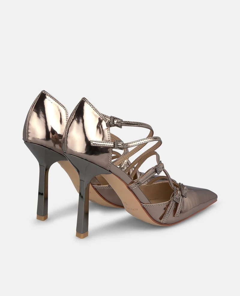 ZAPATO TACÓN TIRAS HEBILLA