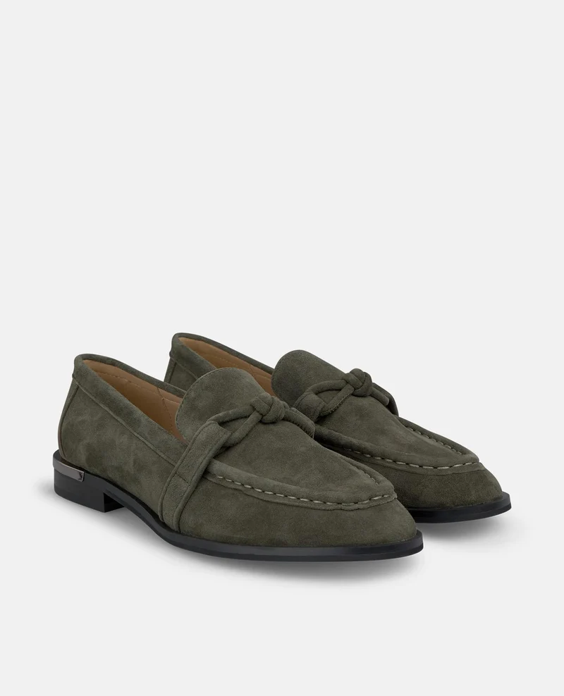 MOCASÍN DETALLE NUDO