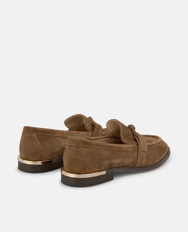 MOCASÍN DETALLE NUDO