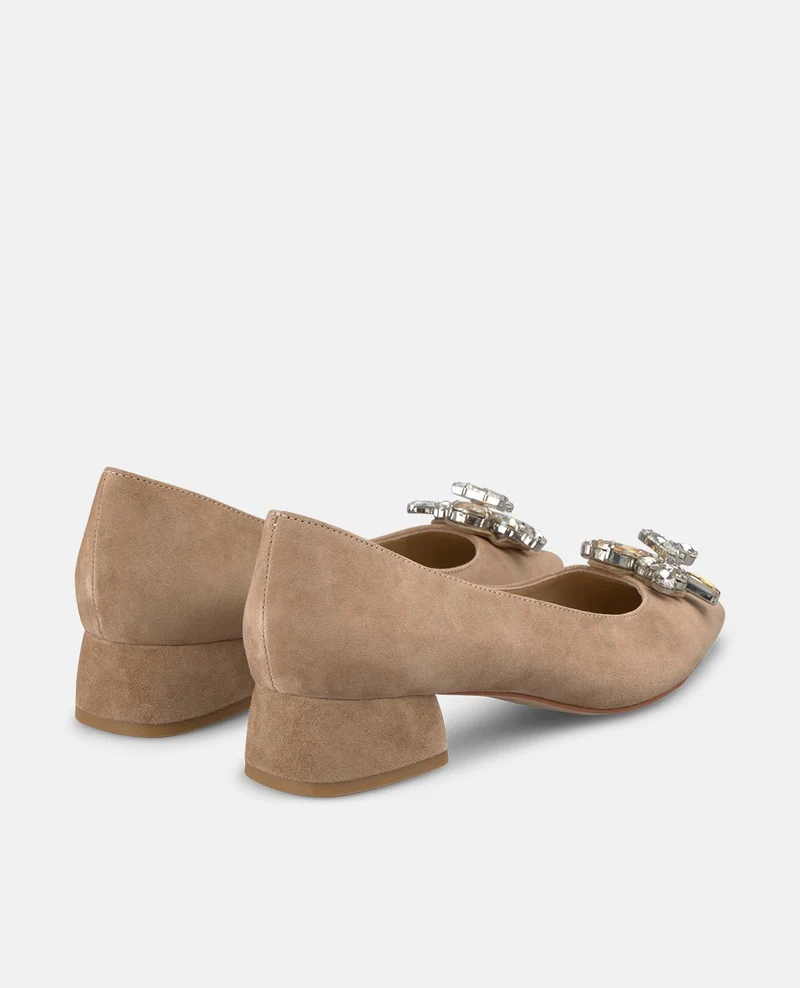 ZAPATO BROCHE JOYA
