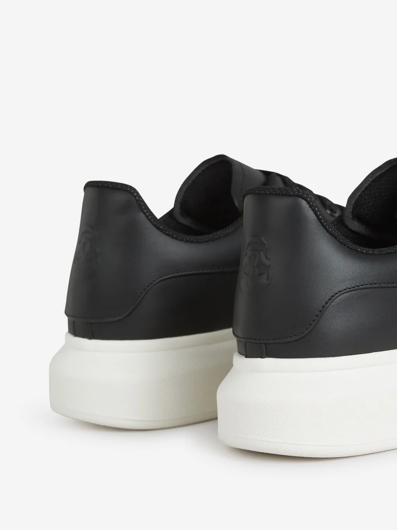 Sneakers Oversized