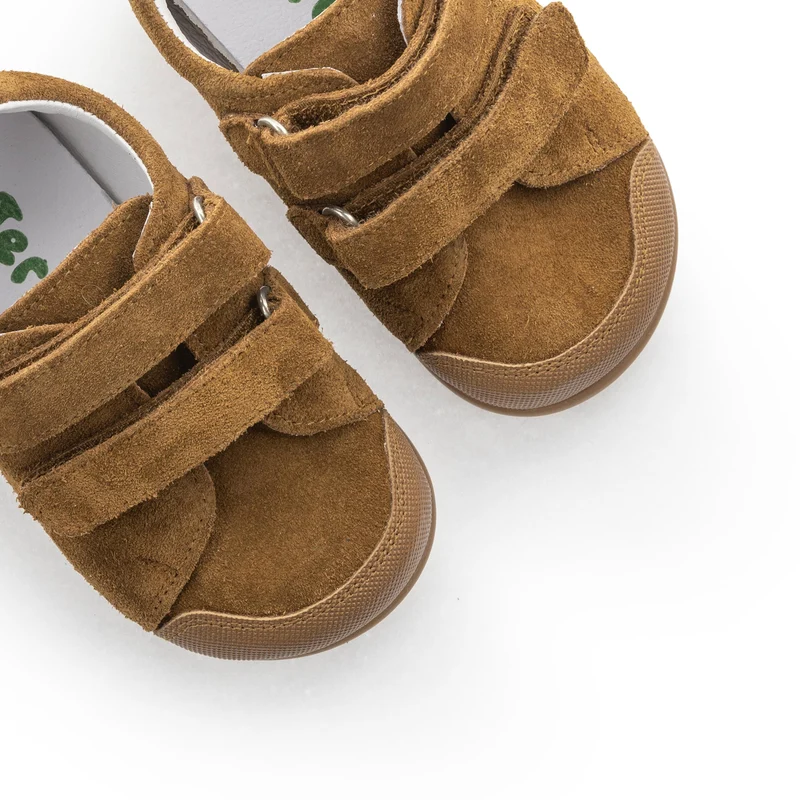 Deportiva barefoot serraje roble REP Jeromín