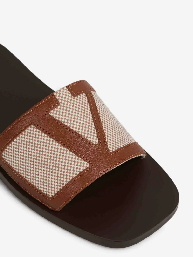 Sandalias VLogo