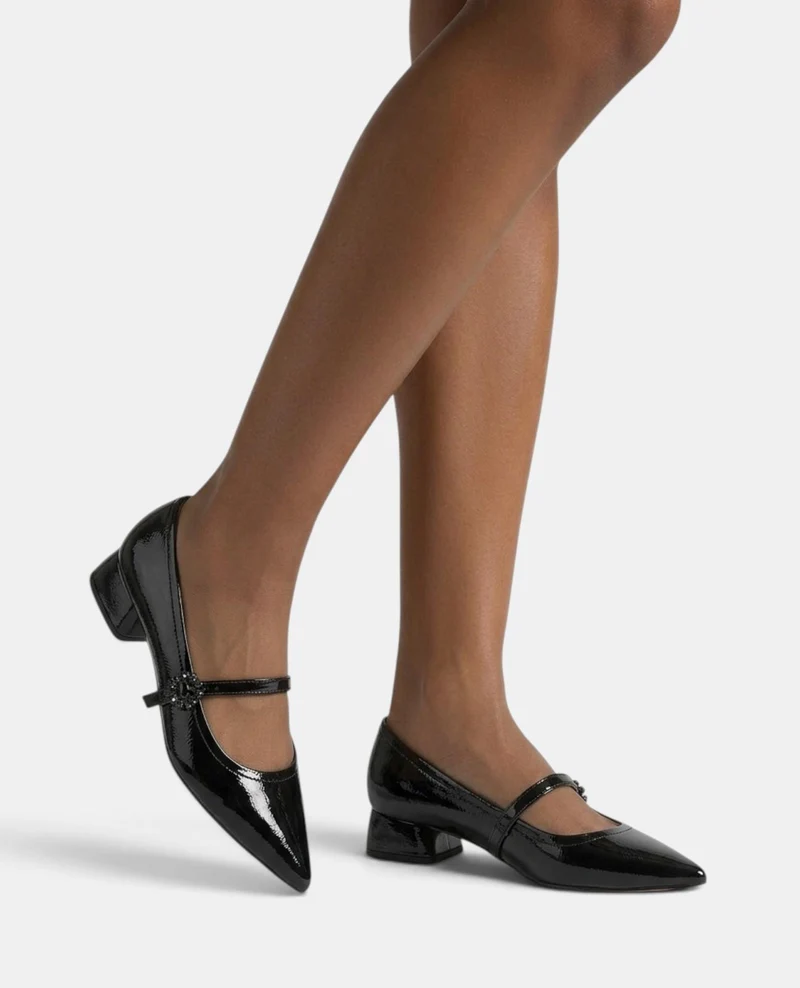 ZAPATO CON HEBILLA