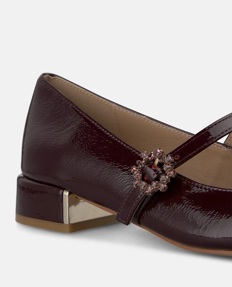 ZAPATO PLANO DE CHAROL