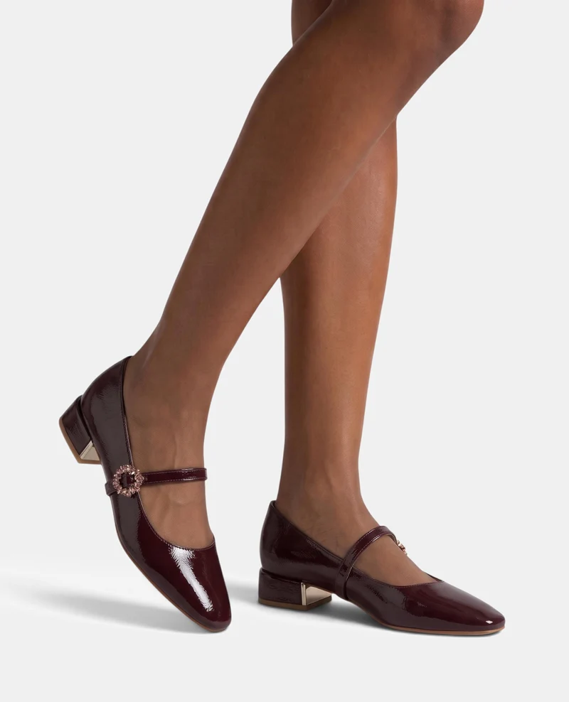 ZAPATO PLANO DE CHAROL